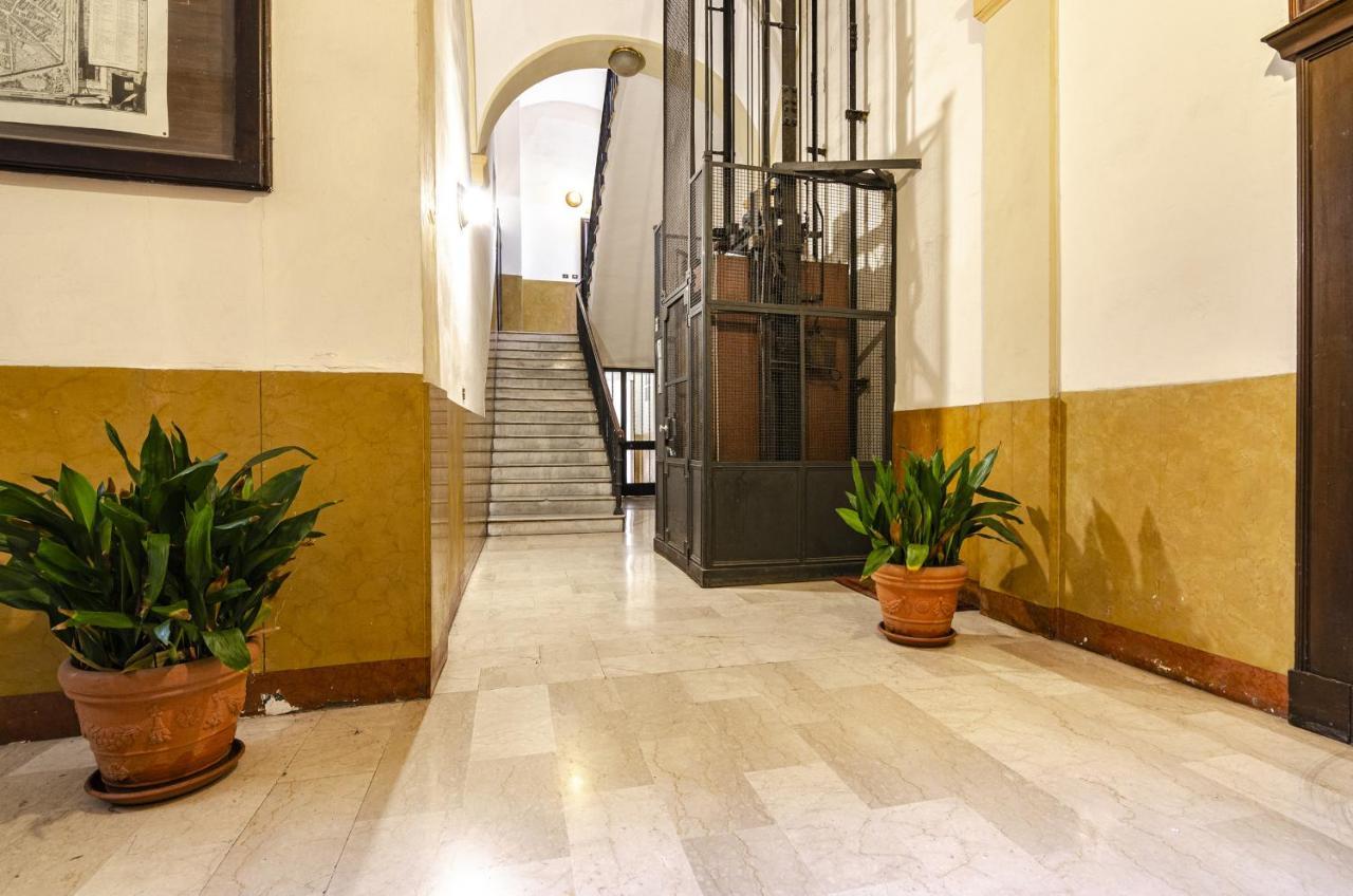 Studio Nel Cuore Della Citta' By Wonderful Italy Bologna Bagian luar foto